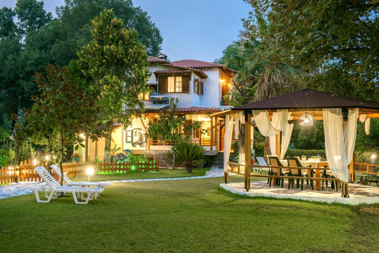 לריסוס Villa Palmera מראה חיצוני תמונה