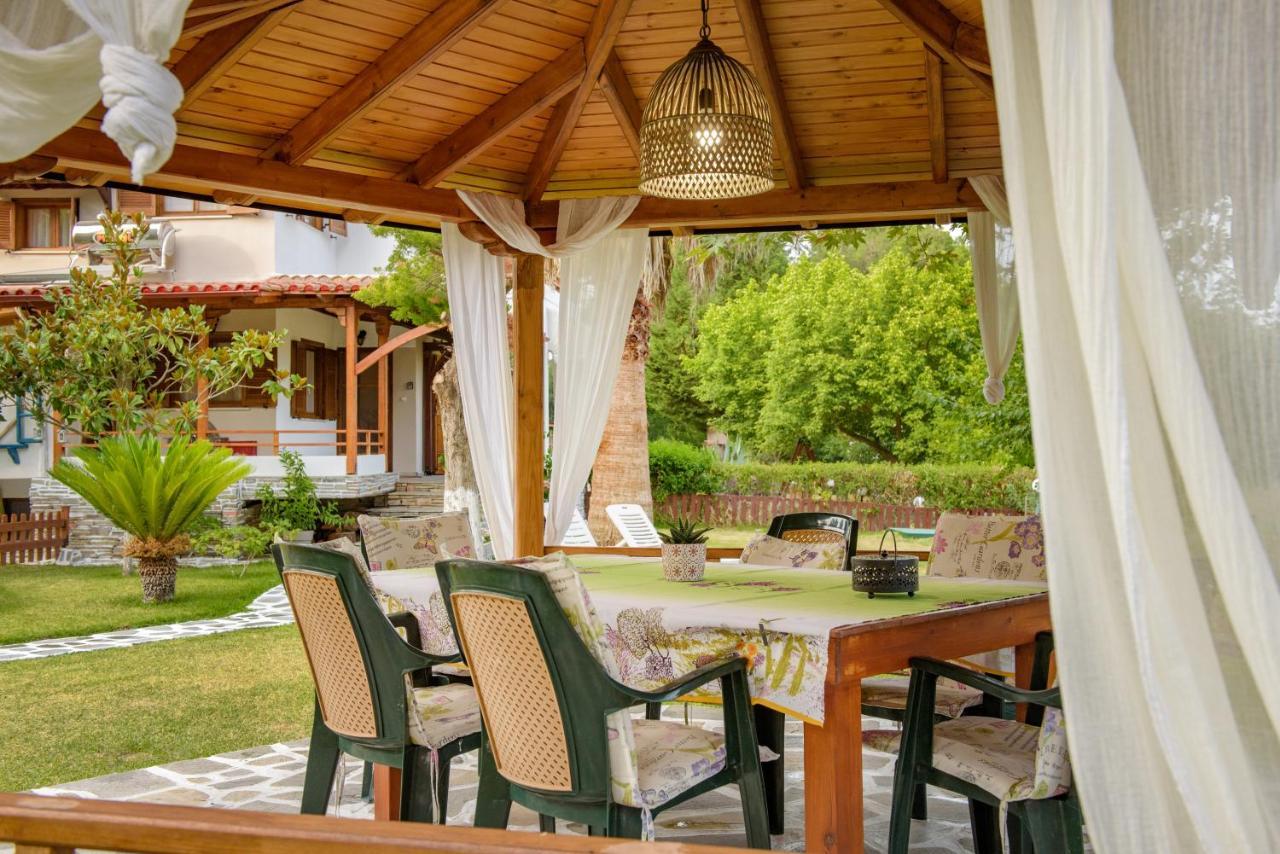לריסוס Villa Palmera מראה חיצוני תמונה