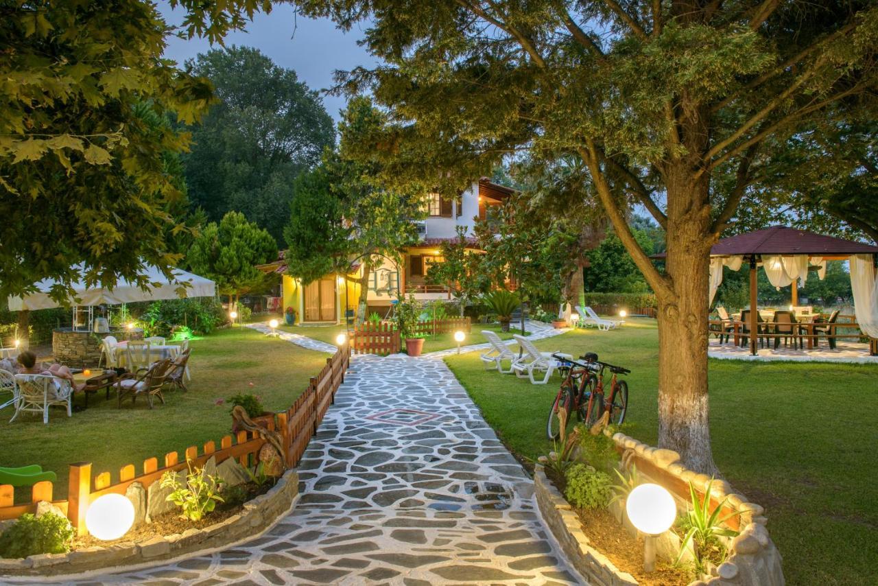לריסוס Villa Palmera מראה חיצוני תמונה