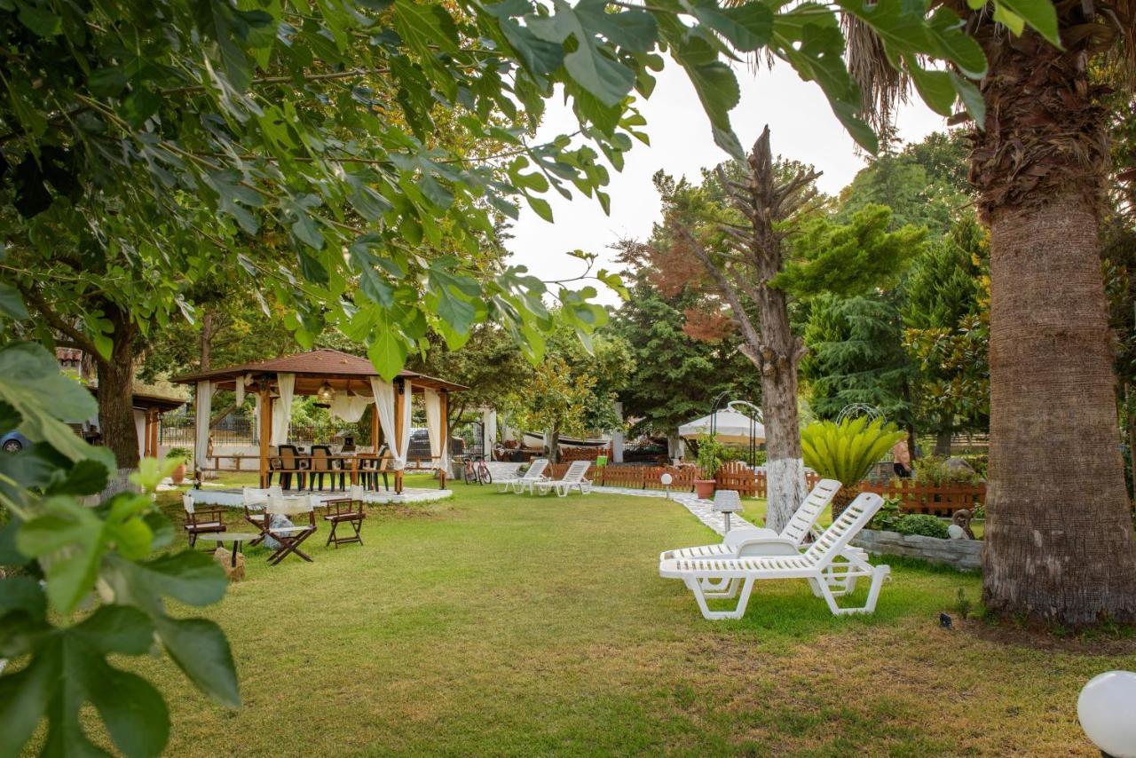 לריסוס Villa Palmera מראה חיצוני תמונה