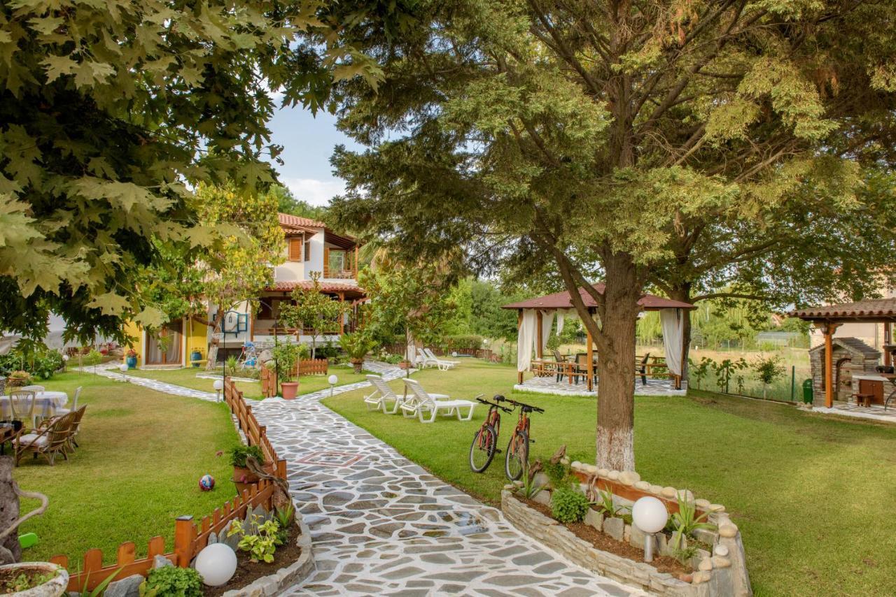 לריסוס Villa Palmera מראה חיצוני תמונה