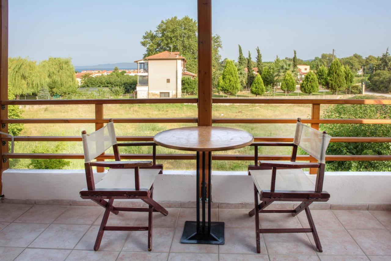 לריסוס Villa Palmera מראה חיצוני תמונה