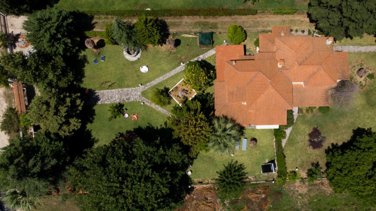 לריסוס Villa Palmera מראה חיצוני תמונה